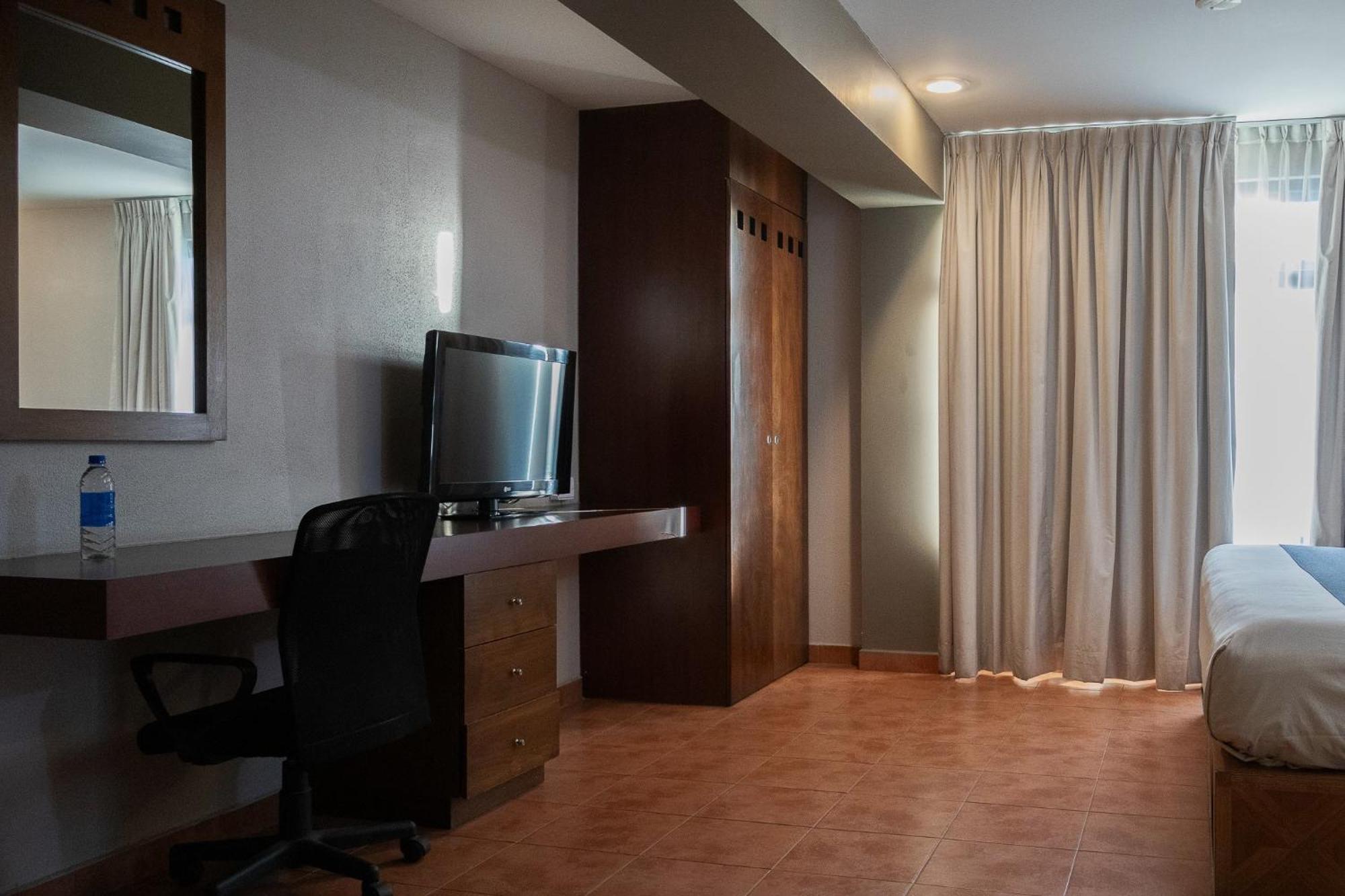 Hotel Panamerican プエブラ エクステリア 写真